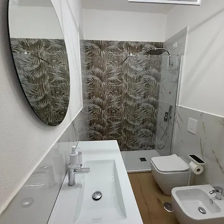 Casa Arco Varano Couette-café 3*