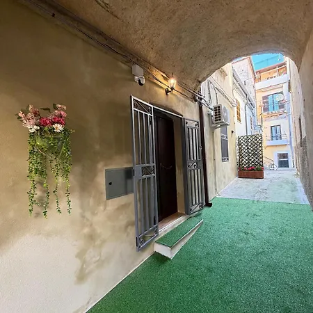 Casa Arco Varano